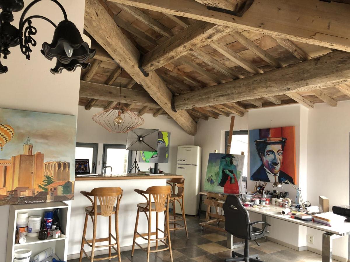 Chambre D'Hote Vue Exepitonnelle Юзес Экстерьер фото